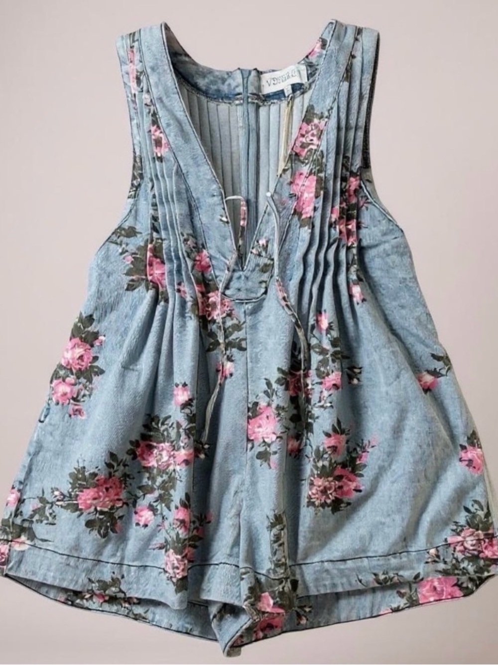 Veveret floral denim sleeveless romper large pleated coquette bow feminine NWOT - Picture 2 of 9
